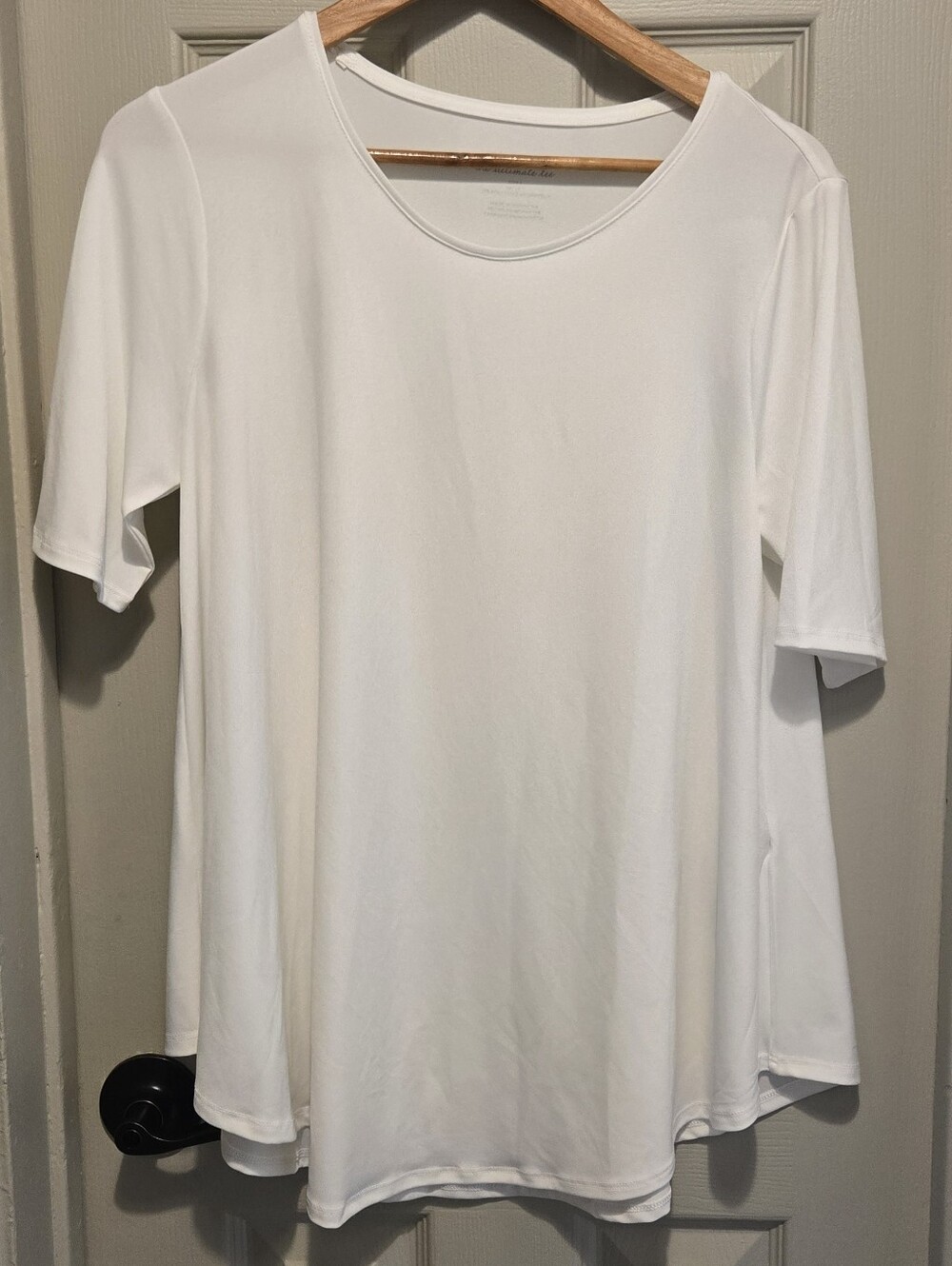 Chico's White Short-Sleeve The Ultimate Tee Sz 1